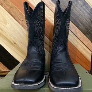 Ariat western boot